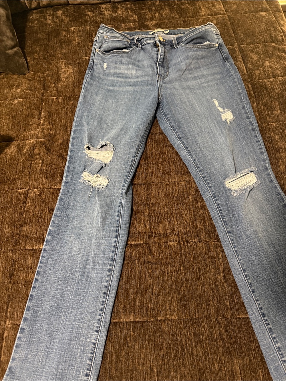 Levi's Women's Light Blue Straight Leg Jeans with Distressed Details
